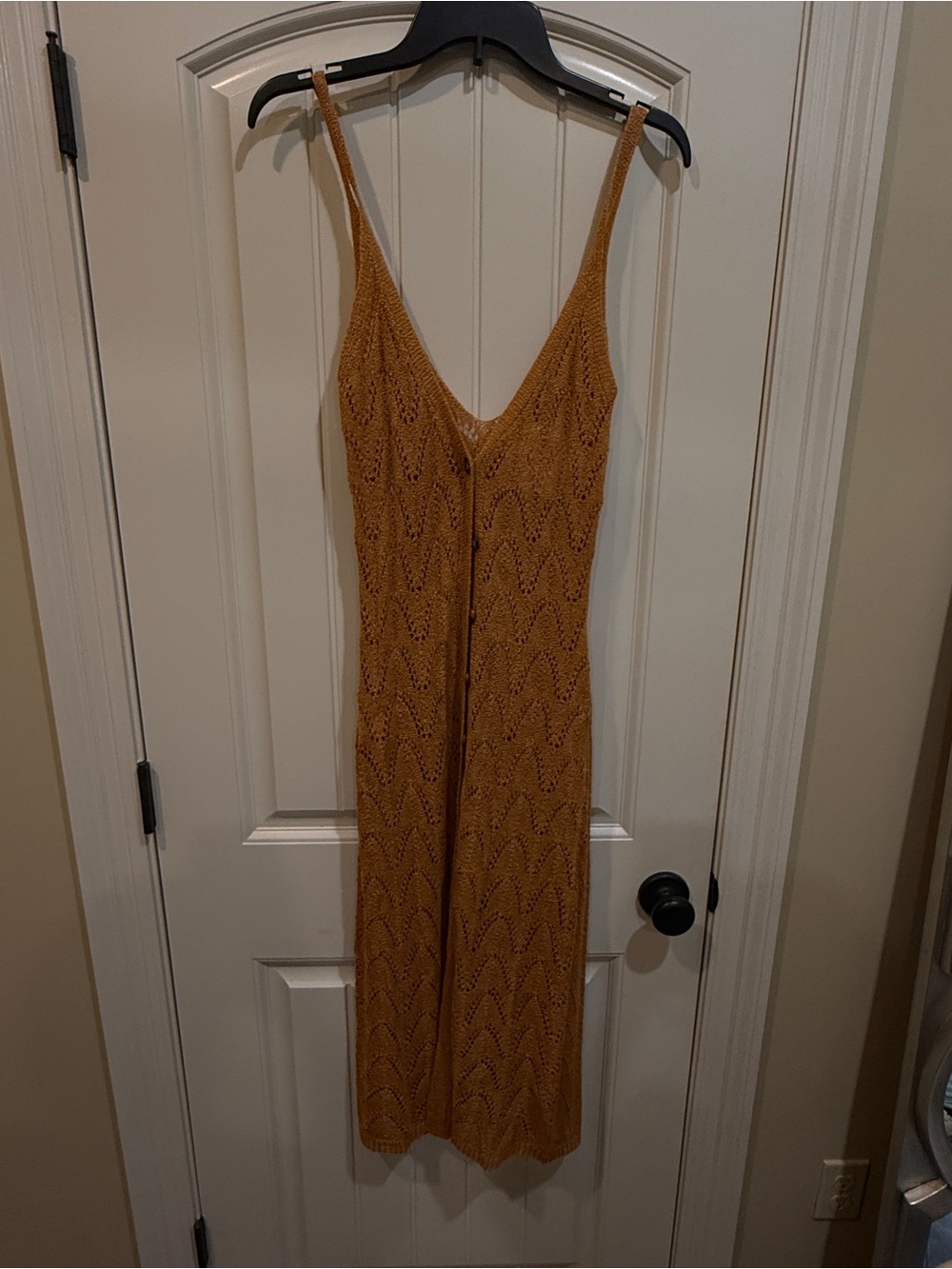 Sleeveless V-Neck Crochet Duster in Spiced Latte